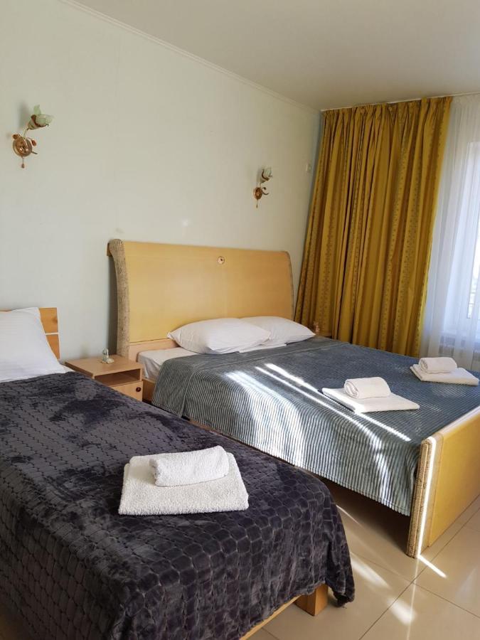 Барокко Hotel Bilhorod-Dnistrovskyy Exterior photo